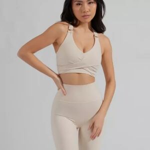 Buffbunny Candy Wrap Sports Bra - Stardust XL (Cake Collection)